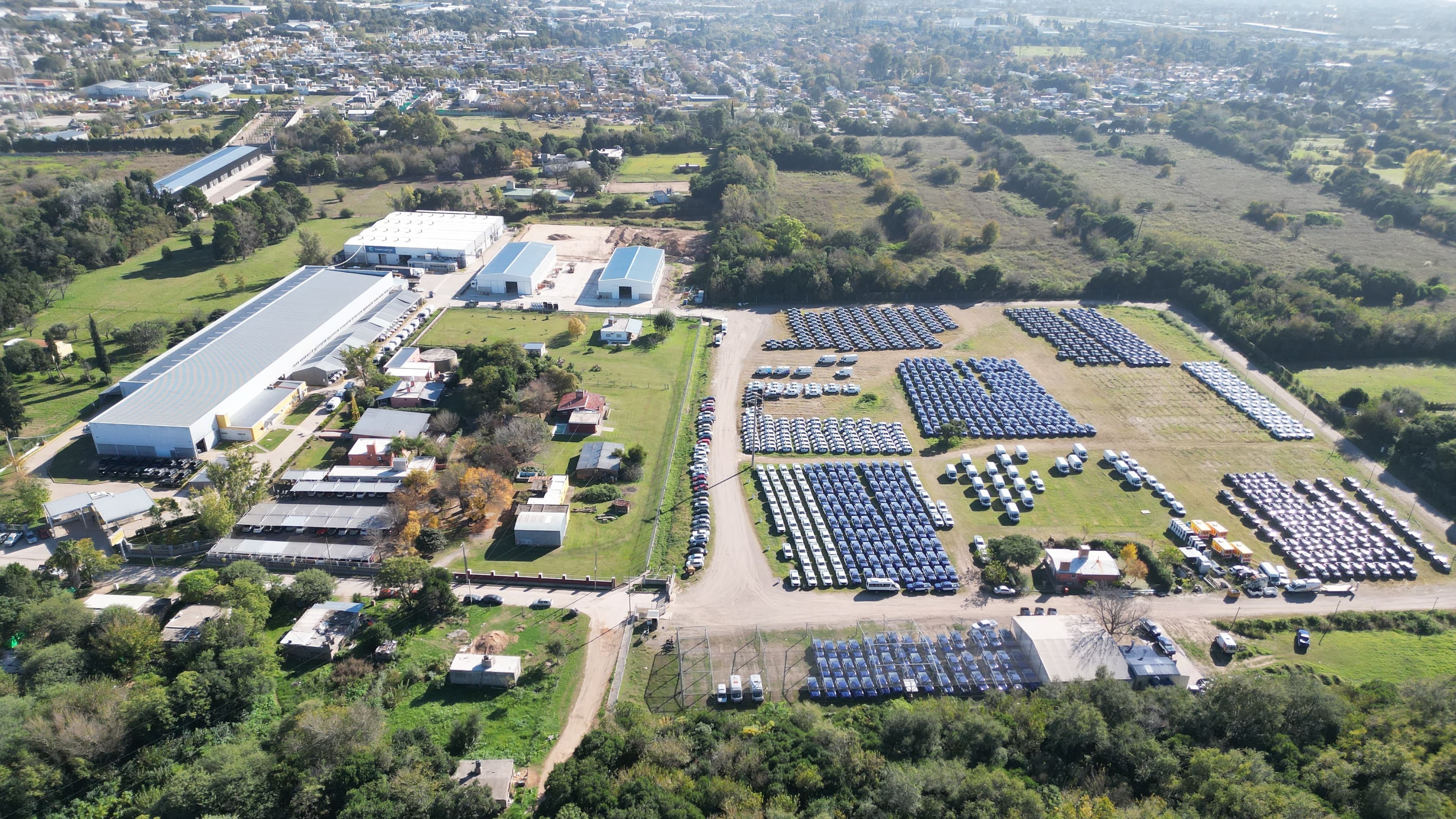 Taller de producción y adecuación de vehículos en Vallé