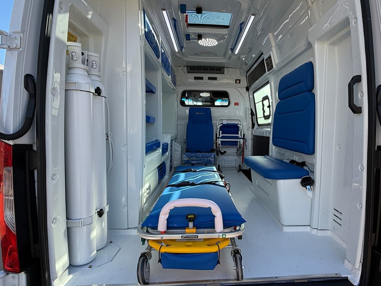 Interior 2 de Ambulancia UTIM